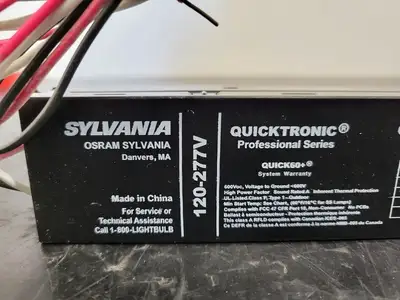 USED SYLVANIA QTP 1X32T8/UNV ISN-SC