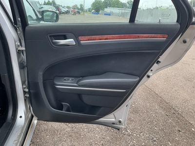 USED 2012 CHRYSLER 300