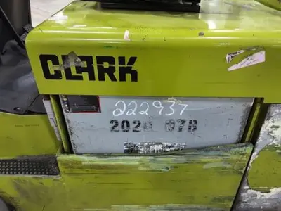 USED 2020 CLARK TMX25