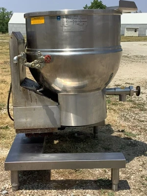152-0471 Groen DHT 1-40 40 Gallon Natural Gas Tilting Kettle