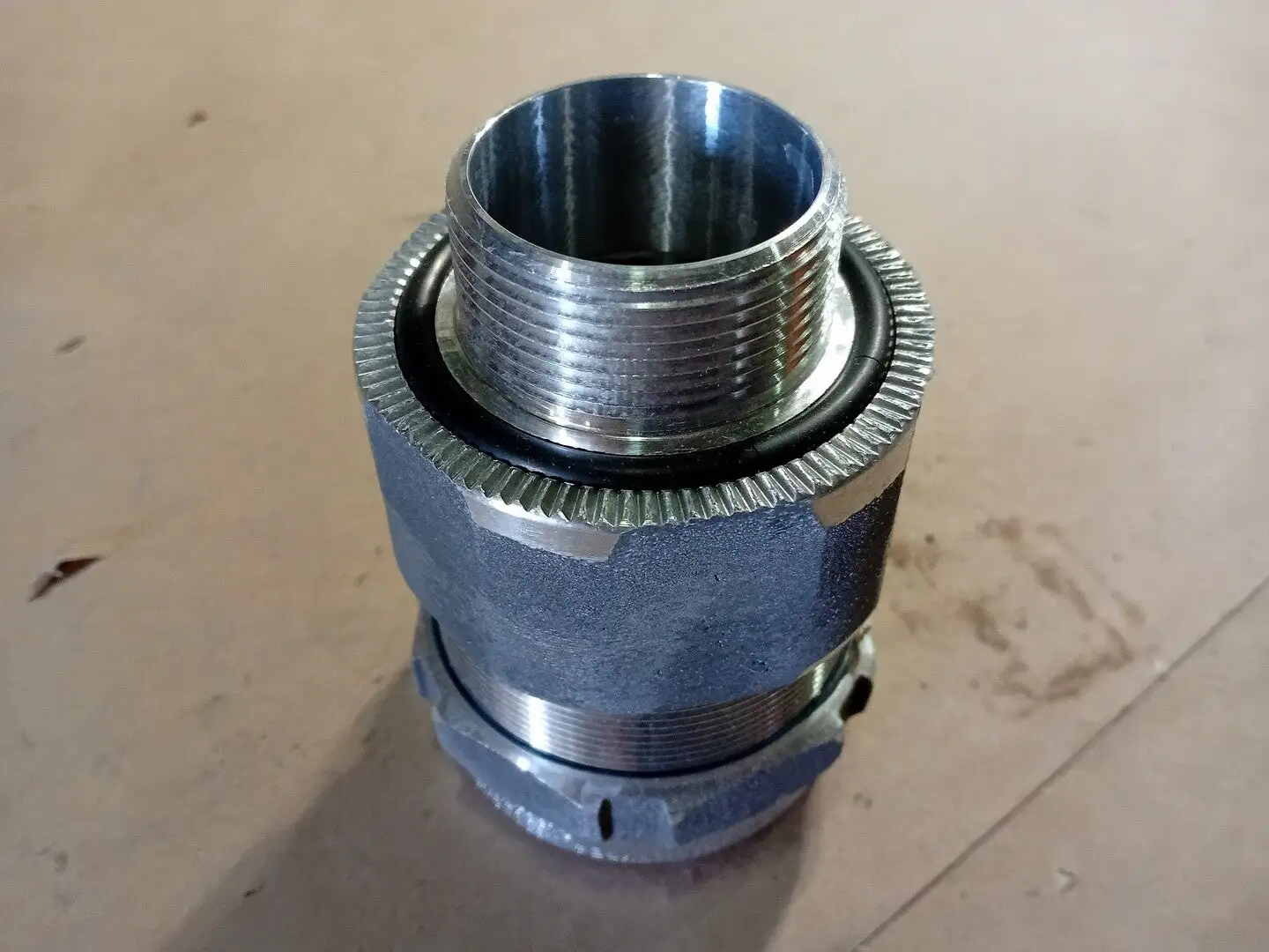 NEW THOMAS & BETTS ST150-473