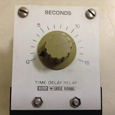USED EAGLE SIGNAL 78-0-A-100-12