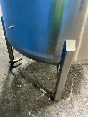 1700 Gal S/s Tank