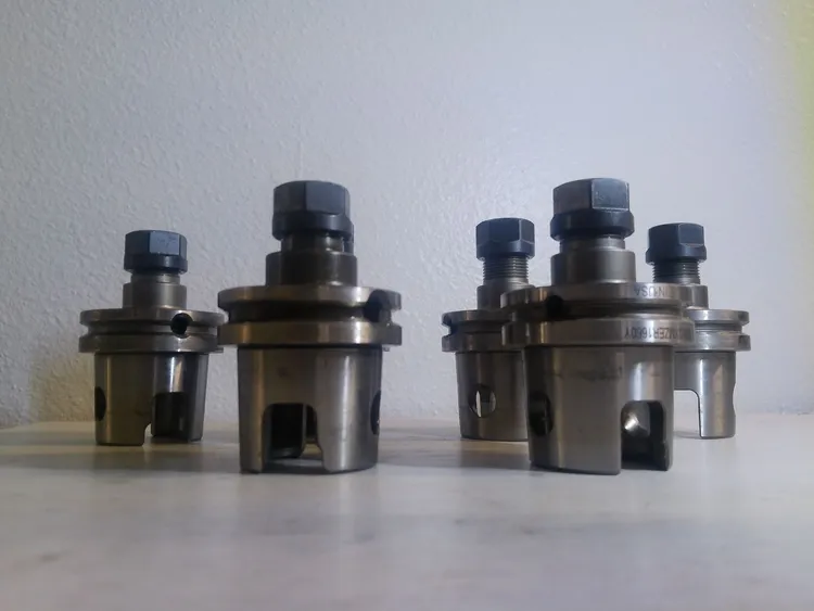 Used KENNAMETAL KM63 Tool Holders | MachineStation #947016