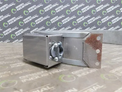 USED APV BMX14452