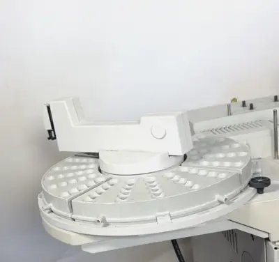 HP Agilent 6890 G1530A GC System with G1512A ALS Controller - No Injector
