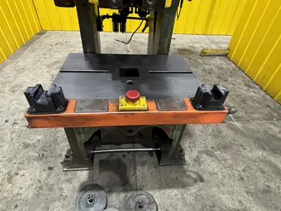 45 TON TORC-PAC USI CLEARING OBI PRESS 4" STROKE : YOBRO #22822