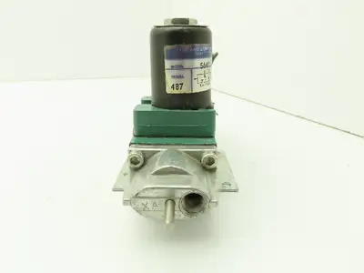 ARO 5641 7740 02 Pneumatic Solenoid Valve 4-Way 1/4" NPT 115VDC 150 PSI