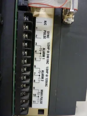USED CUTLER HAMMER IQ DP-400