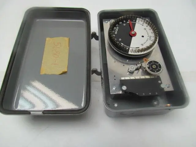 Used ZENITH CONTROLS _UNKNOWN_ Miscellaneous MRO | Arrow Industrial #653142