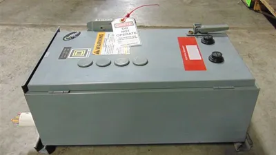Square D 8810DCA4V02S Combination Starter Size 1 10HP Used