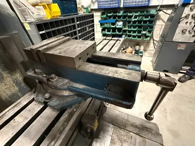 CLAUSING KONDIA FV-1 Milling Machines | ListingHippo (10)
