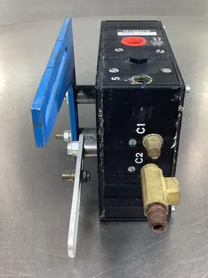 DeZURIK P-2000 PMV Valve Positioner 6F