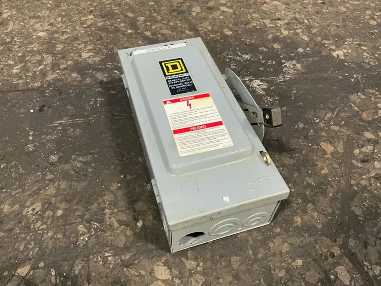 Used SQUARE D D322N Switchgears Ohio US | HGR 24 #1549620