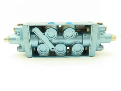Skinner S3RRGBL2 Directional Control Valve 5-Way 2 Pos 120V 150 PSI 1/4" NPT