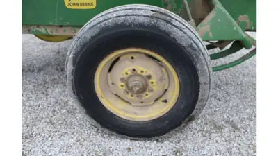 Used JOHN DEERE 336 Square Balers Nebraska US | Trustworthy Equipment #1403349