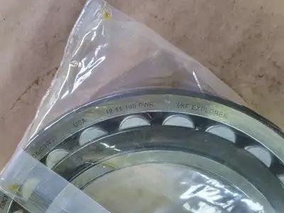 NEW SKF 23128 CCK/C3W33