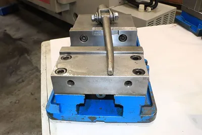 KURT D810 ANGLOCK Vises | Prime Machinery (3)