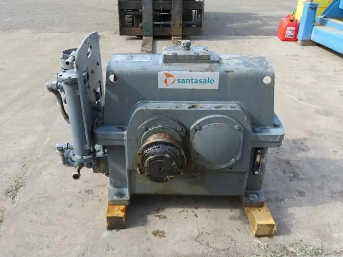 Santasalo 250 KW Gear Reducer