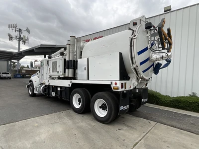 Used 2013 PETERBILT 348 Combination Sewer Cleaners California US | Big Truck & Equipment #1412337
