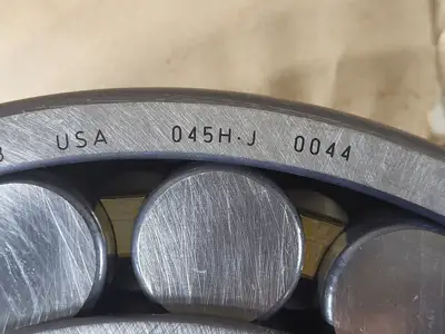 Spherical Roller Bearing 180mm ID x 320mm OD x 86 mm W, 22236E1AKMC3