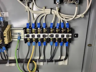 Used 2009 GE INDUSTRIAL SYSTEMS 64235115-N Switchgears British Columbia CA | Lenmark #239513
