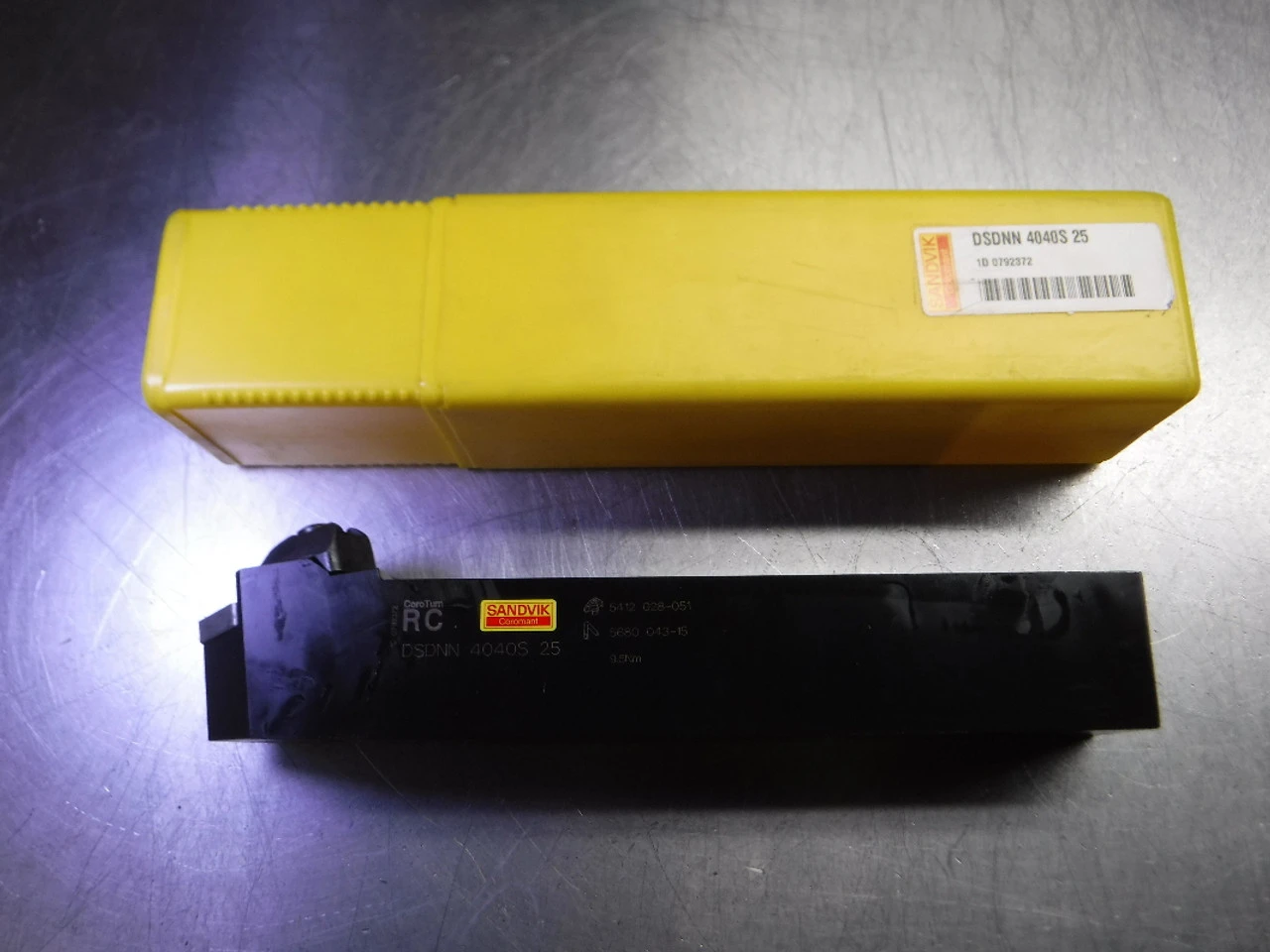 Sandvik 40mm x 40mm Indexable Lathe Tool Holder DSDNN 4040S 25 (LOC3326)
