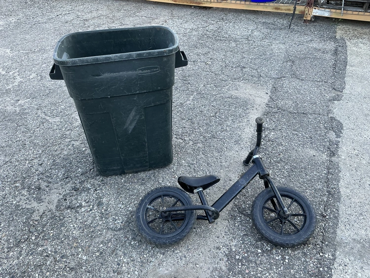 Used _UNKNOWN_ _UNKNOWN_ Janitorial Equipment Michigan US | Miedema Asset Management Group #1180779