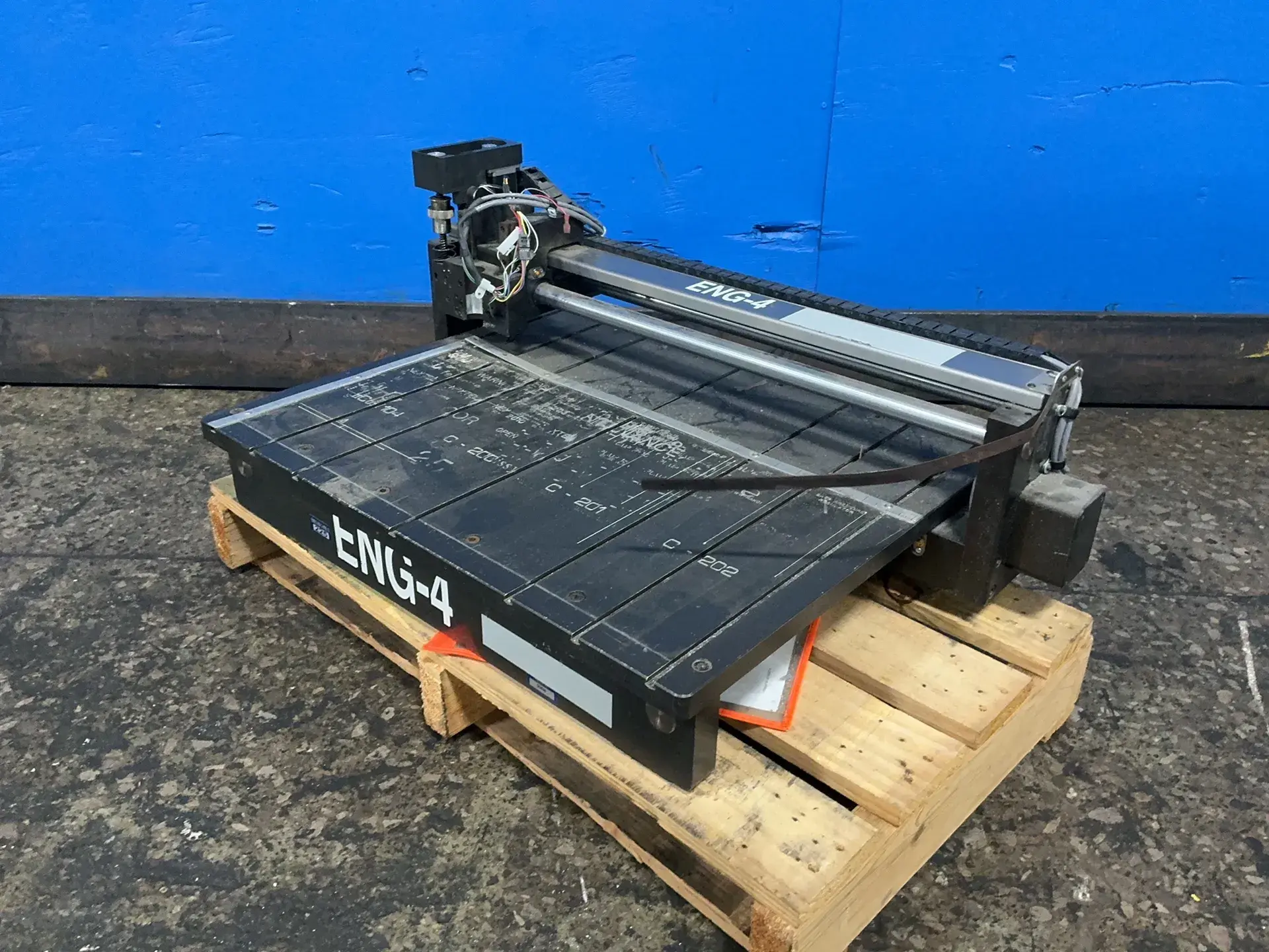 Used QUALITY ONE ENGRAVERS QUEST 1224 ENGRAVER Engravers Ohio US | HGR 24 #1462125