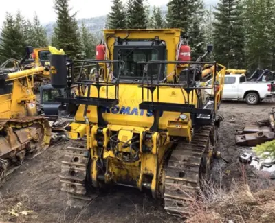 Used 2017 Komatsu D475A-5E0 Crawler Dozers British Columbia CA | Zadoon Equipment #1480566