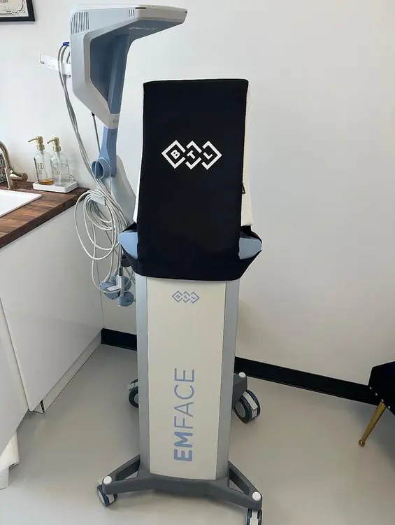 Used 2023 BTL AESTHETICS EMFACE WITH 4 MODALITIES  EYES, CHIN, CHEEK, AND FOREHEAD Medical Equipment - Other Minnesota US | Midwest Medical #1494095