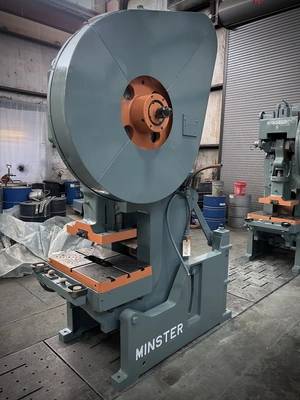 USED 1970 MINSTER MINSTER 6 PRESS