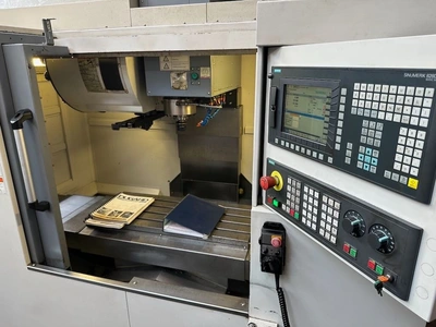 2015 DUGARD 760E Vertical Machining Centers | Charter Auctions (11)