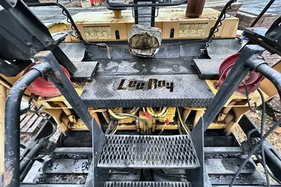 Used 2007 LEEBOY L8816T Asphalt Pavers Pennsylvania US | Proxy Equipment #1382907