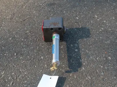 Flow Divider