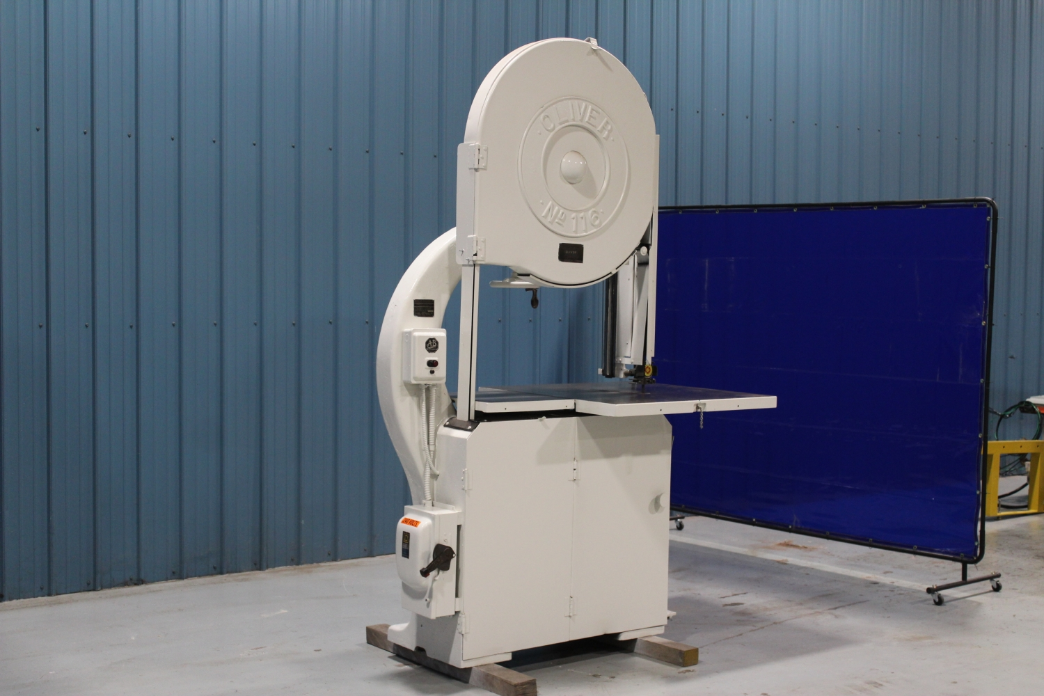 USED OLIVER 116,