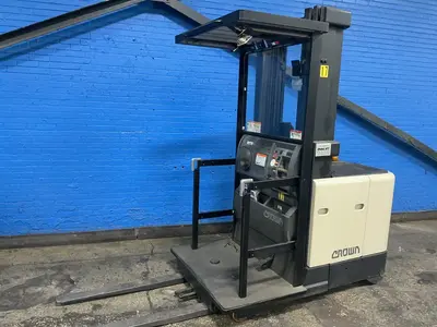 Used CROWN SP 3000 SERIES Material Handling (misc) Ohio US | HGR 24 #1482472