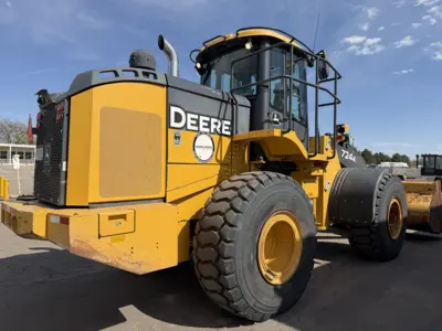 Used 2019 Deere 724K Wheel Loaders | Rubbl #980095