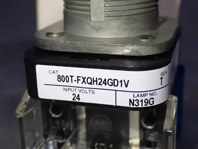 NEW ALLEN BRADLEY 800TFXQH24GD1V