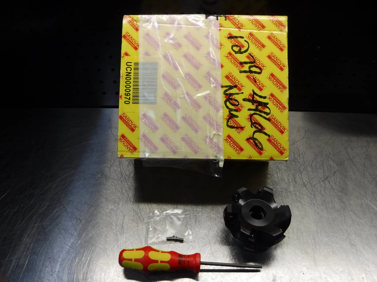 Sandvik 80mm Indexable Facemill 27mm Arbor R365-080Q27-S15M (LOC928A)