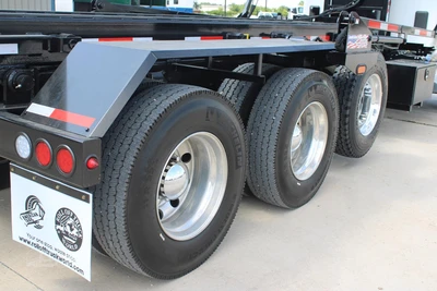 New | in-Stock 2027 PETERBILT 548 Rolloff Trucks Texas US | Roll Off Truck World #1492013