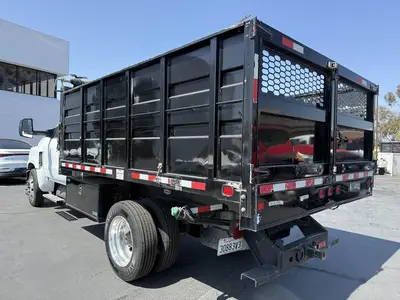 USED 2022 CHEVROLET W5500