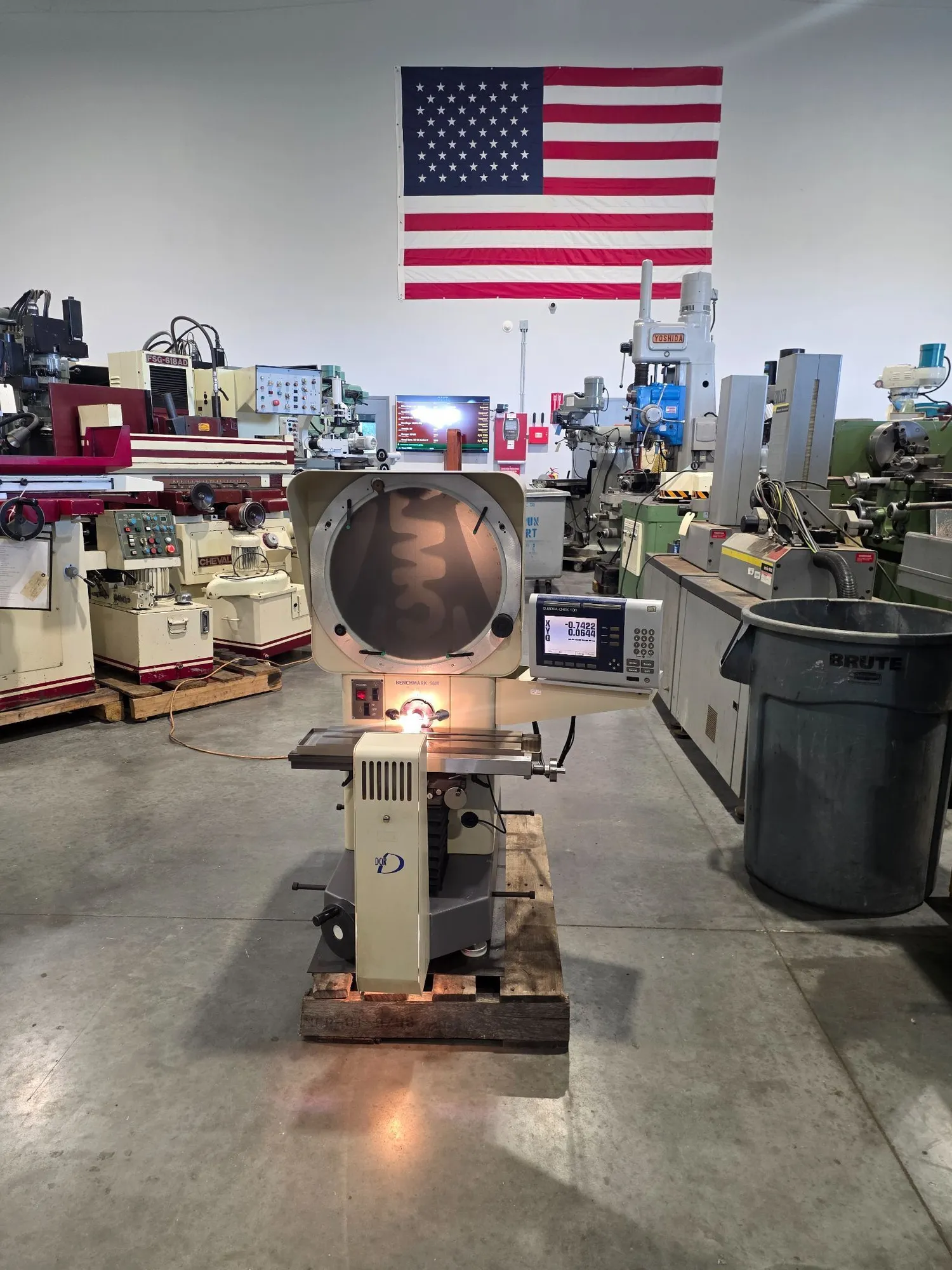 16” DORSEY 16H OPTICAL COMPARATOR DRO 2003’ USA #8453