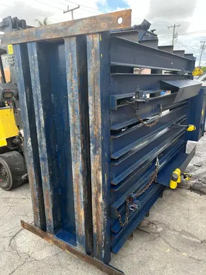 Mak Pak 60” Vertical Baler (In Miami) B