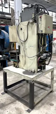 USED 1996 NEFF NEFF D25 PRESS
