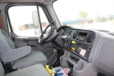 Used 2017 FREIGHTLINER 114SD Hooklifts & Roll-Offs Texas US | Roll Off Truck World #1491802
