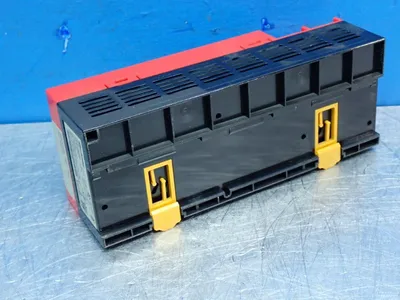 Used ALLEN BRADLEY 1791DSIB8XOB8 Input / Output Modules | HGR 24 #747730
