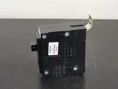 NEW CUTLER-HAMMER BA120