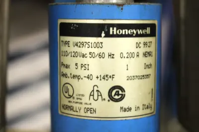 USED HONEYWELL V4055D 1001