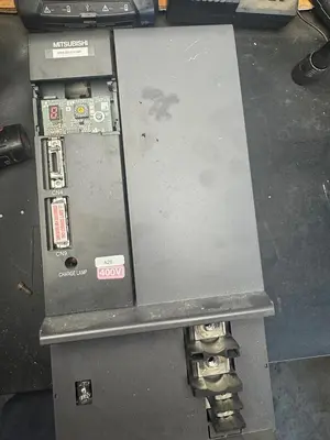 USED MITSUBISHI MDS-DH-CV-300